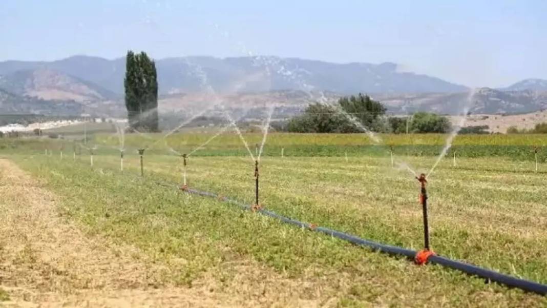 Adana’da Su Kıtlığına Karşı Basınçlı Sulama Hamlesi! Verim Zirve Yaptı 1